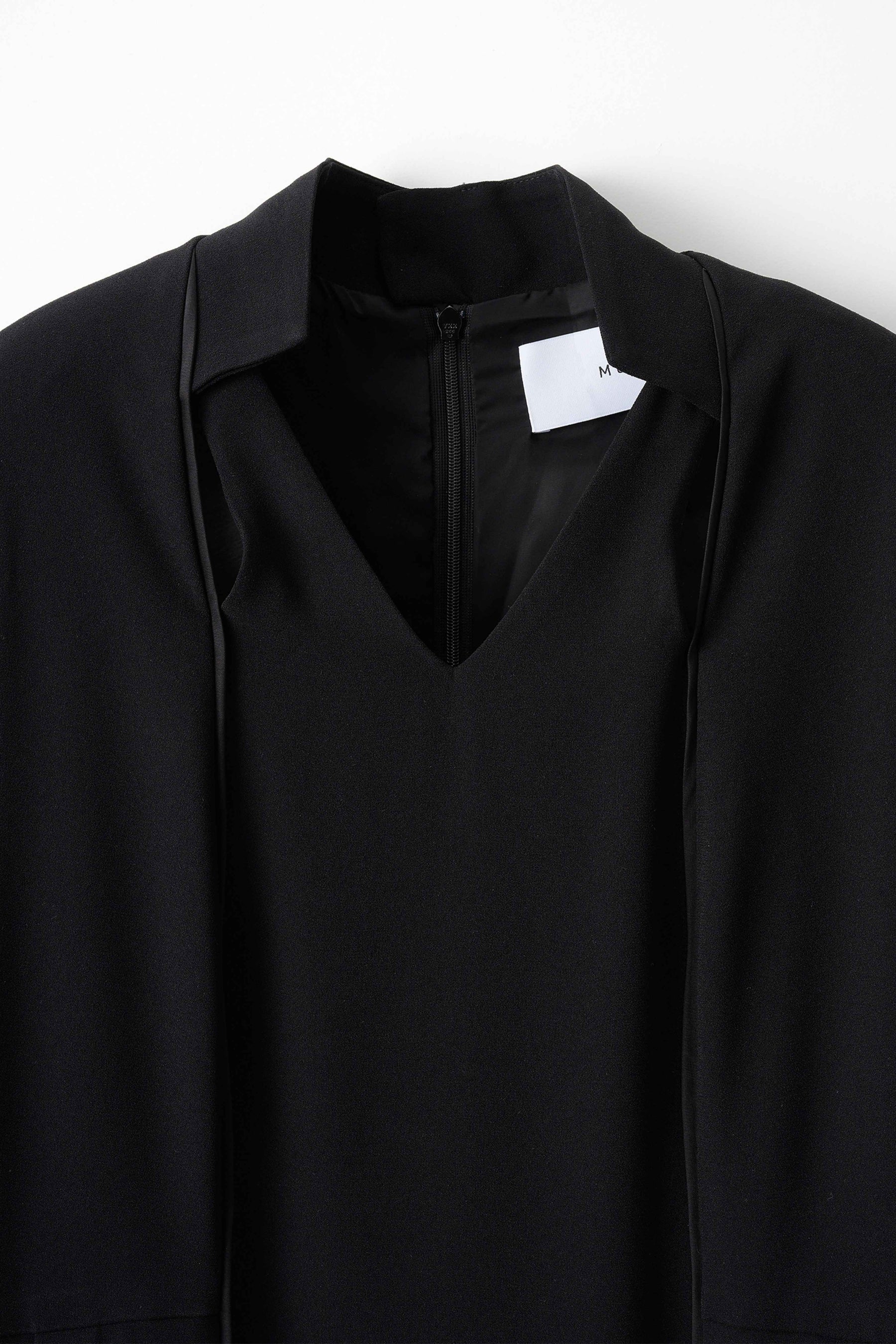 Petal collar lace dress set (Black)