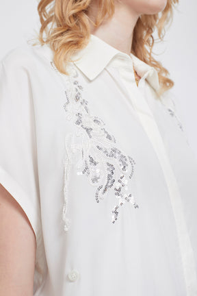 Veil embroidered shirt (White)