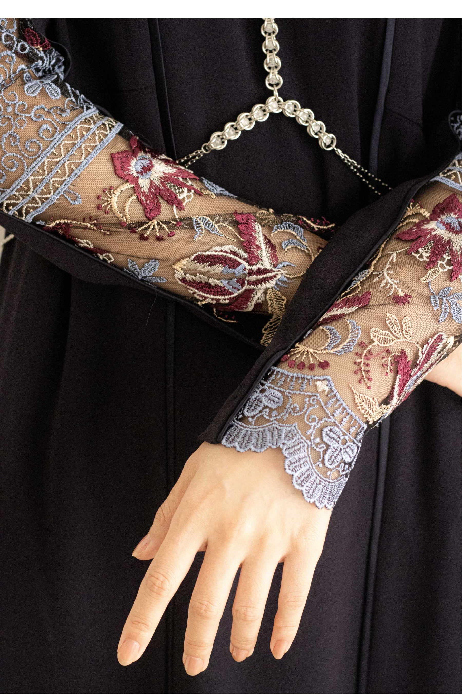 Petal collar lace dress