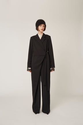 Slit sleeve lace jumpsuit (Black)