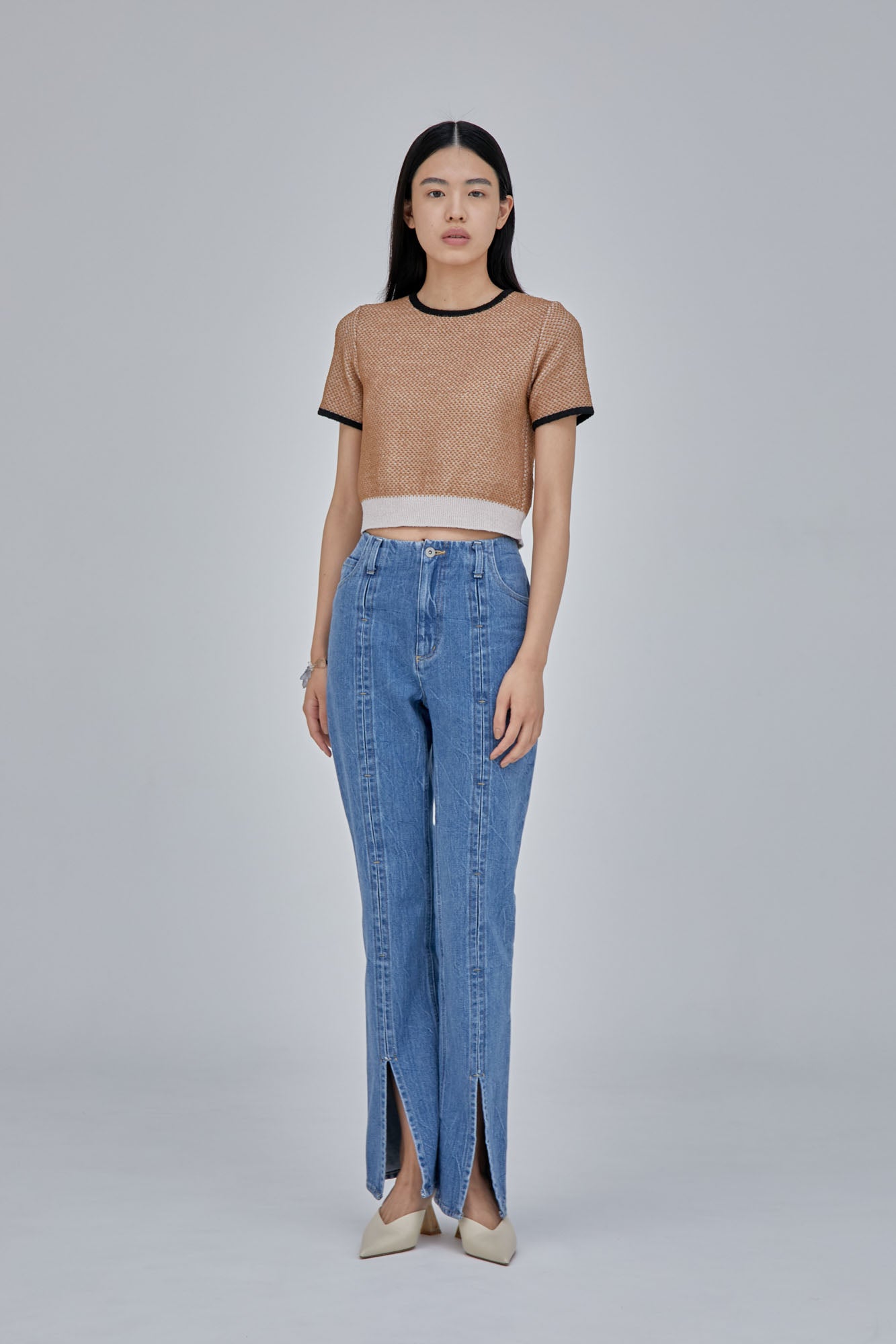 Tucked slit denim (Blue)