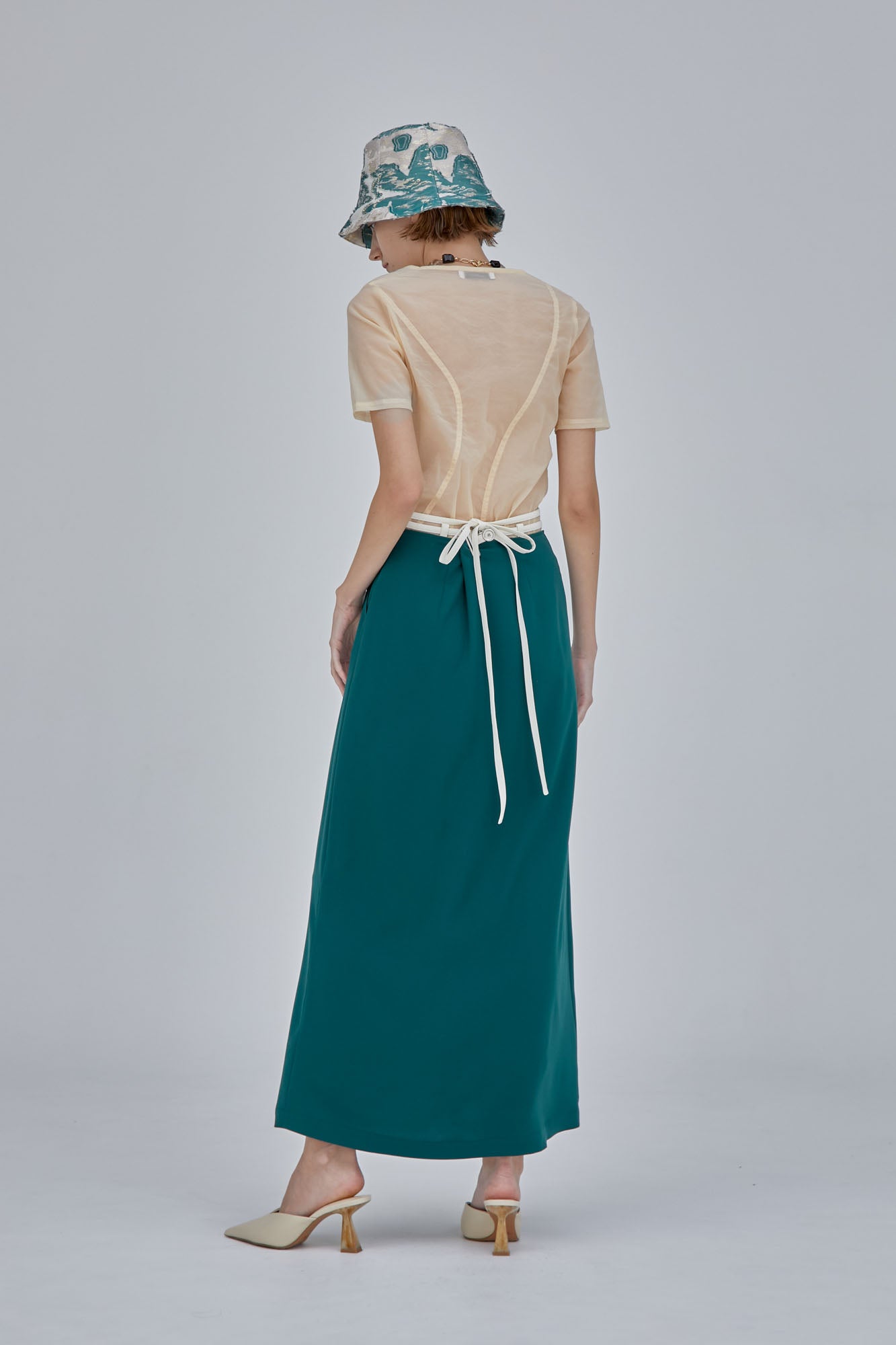 String slit skirt (Green)