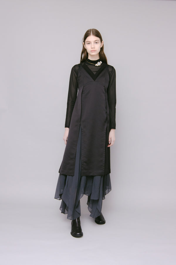 MURRAL Flutters camisole dress (Black)