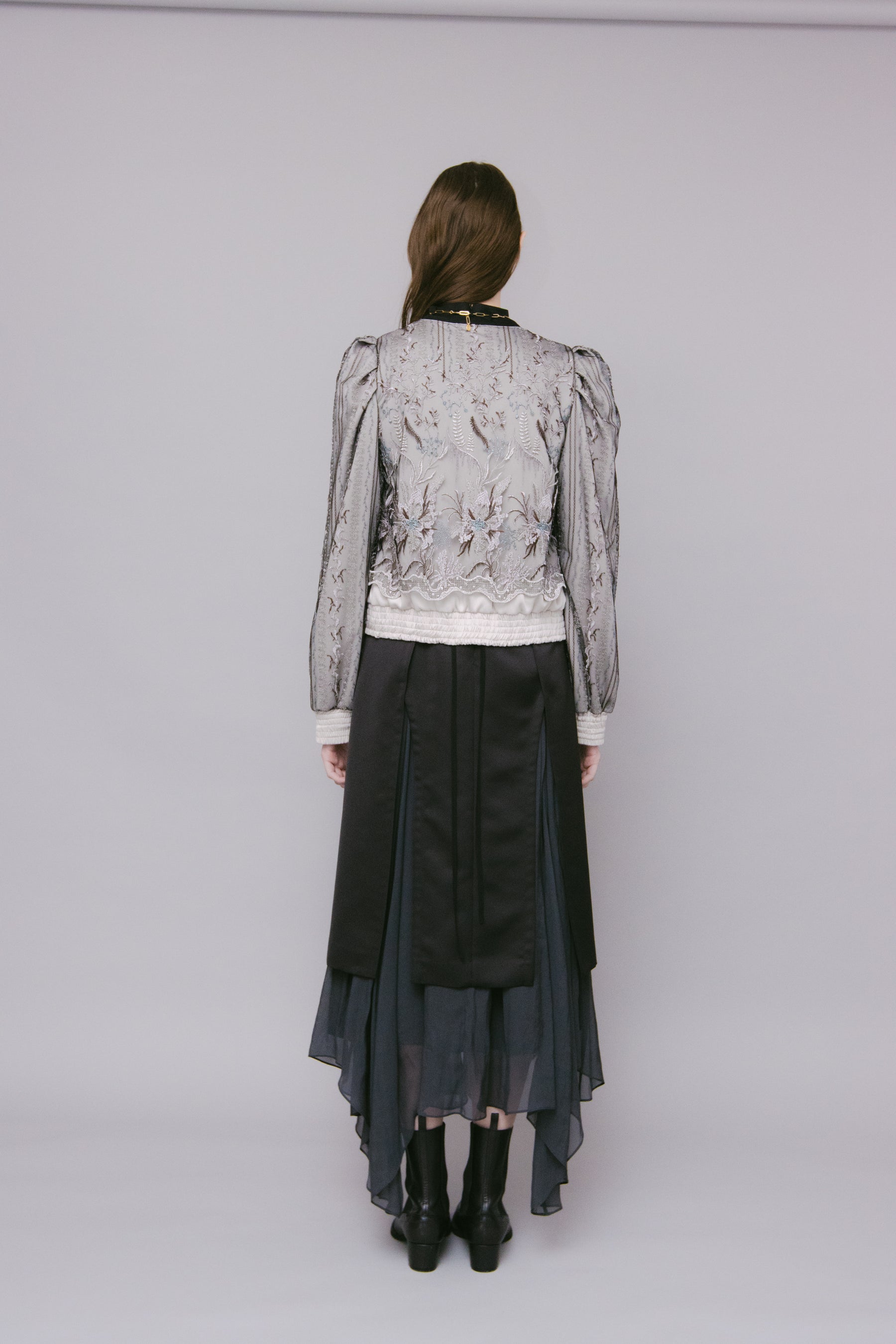 Petal lace zipped jacket (Gray)