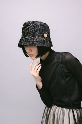 Ice flower embroidery hat (Black)