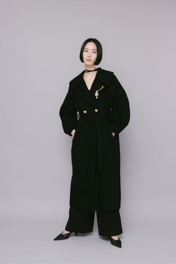 MURRAL Curvy wool coat (Black)