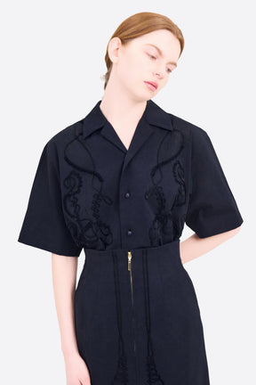 Cucurbita embroidered shirt (Black)