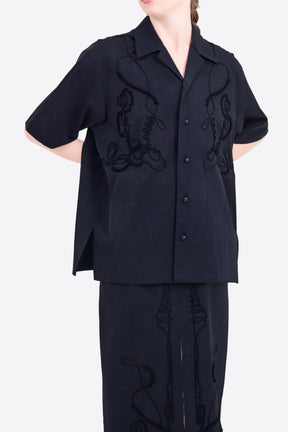 Cucurbita embroidered shirt (Black)