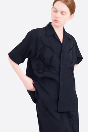 Cucurbita embroidered shirt (Black)