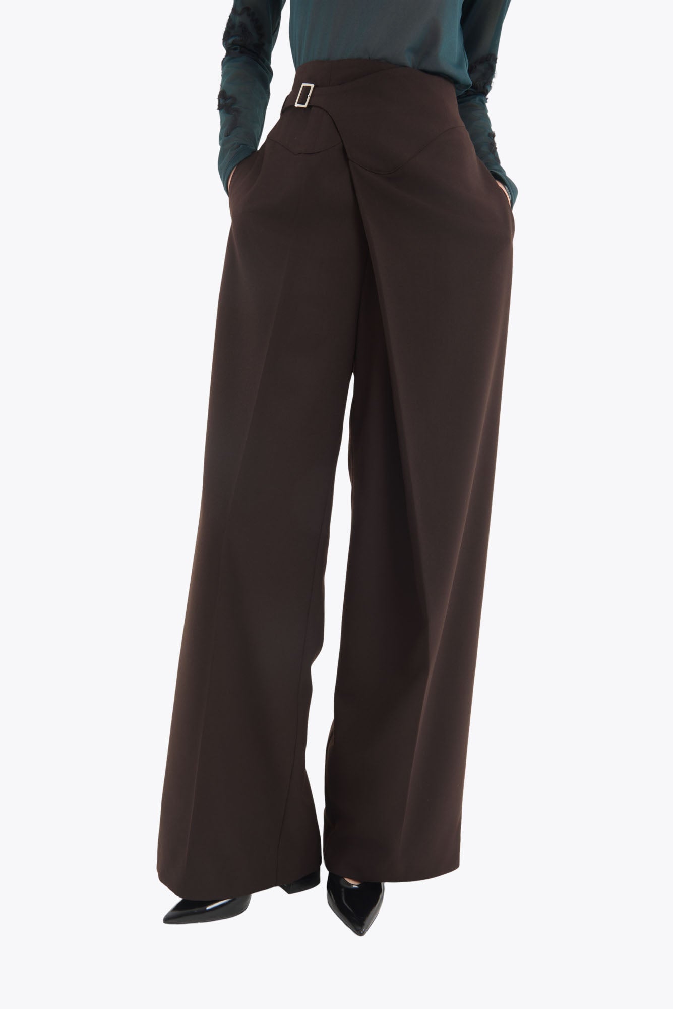 Gurkha asymmetry slacks (Brown)