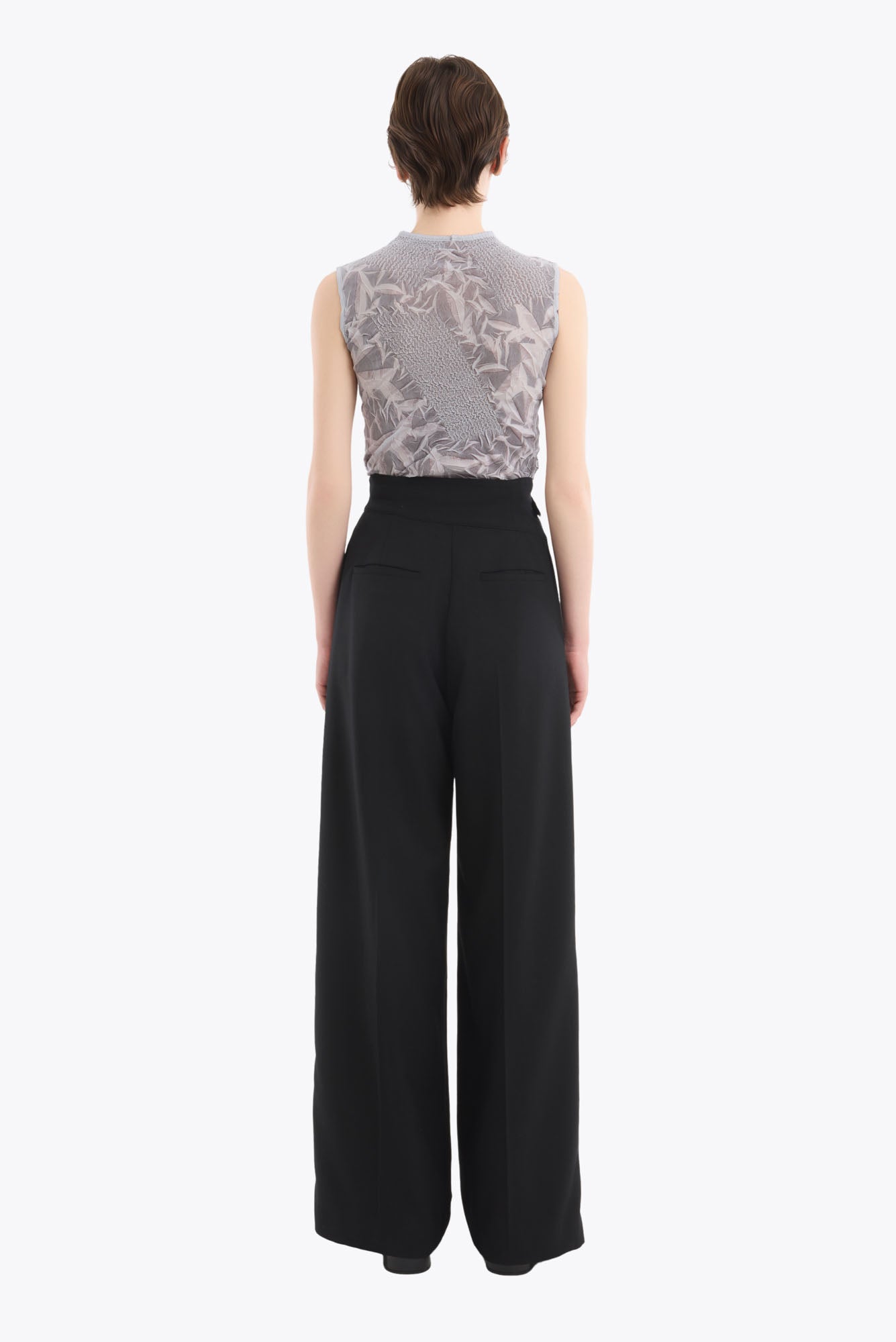 Crumpled sleeveless tops (Gray)