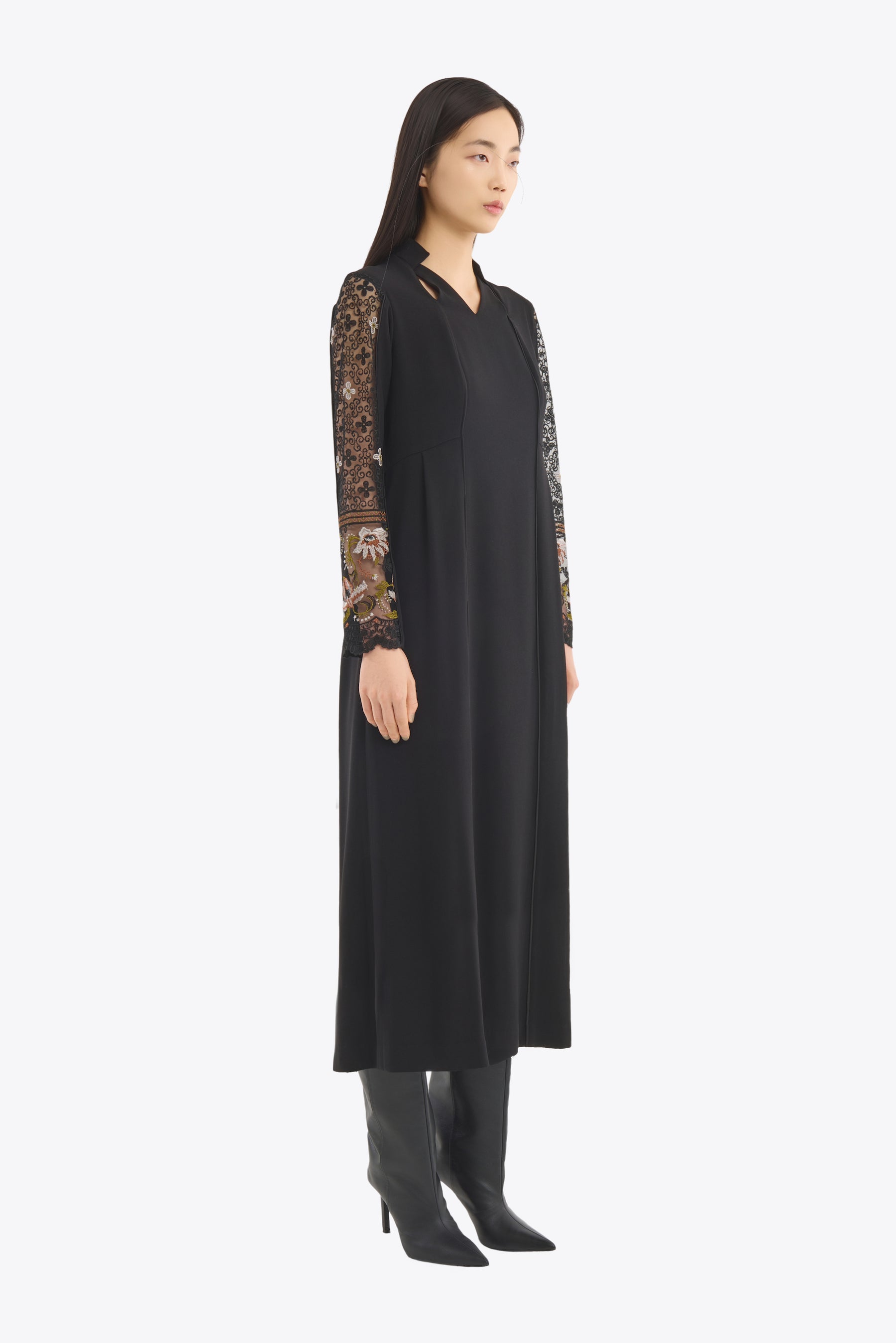 Petal collar lace dress (Black)