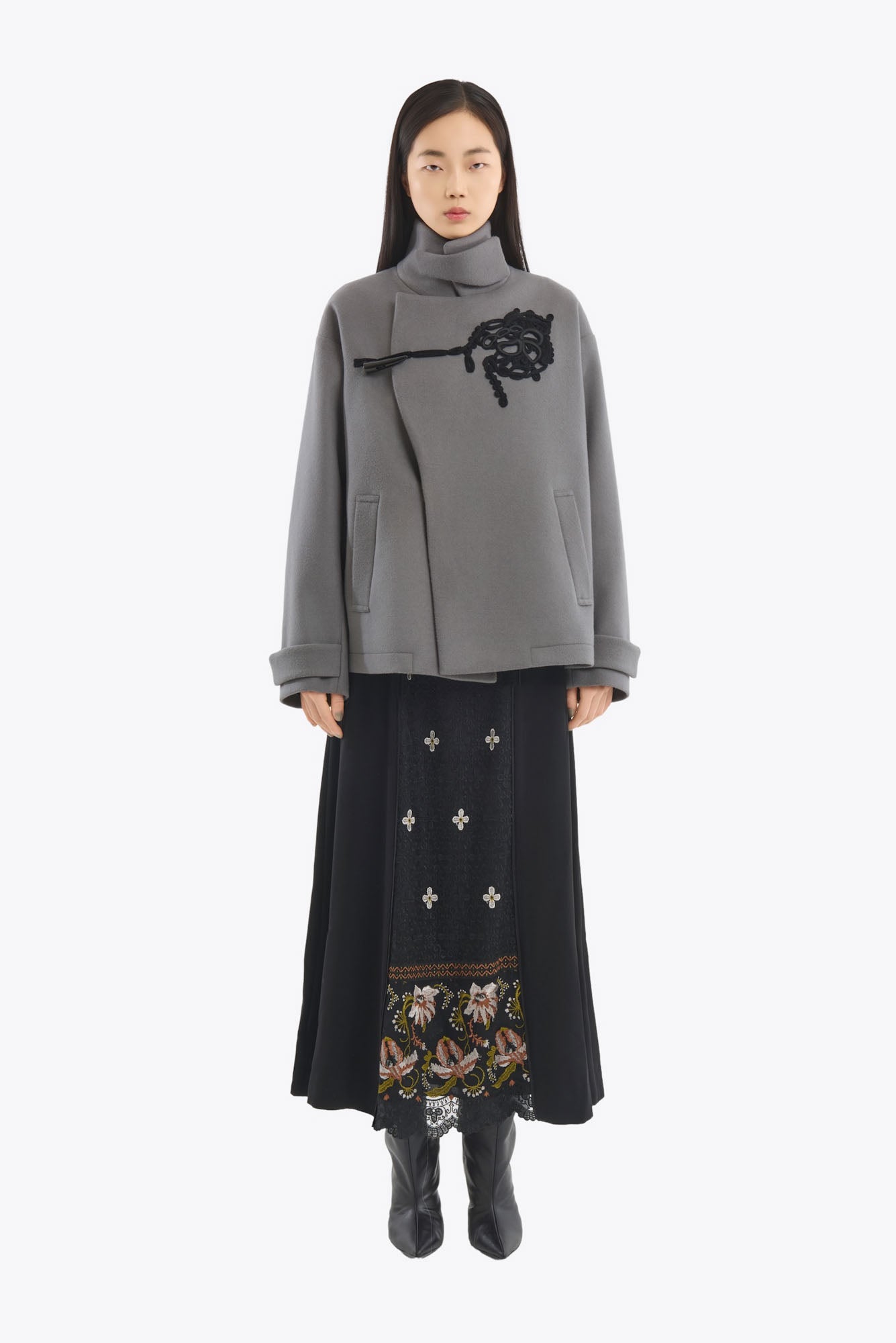 Trillium embroidered wool coat (Gray)