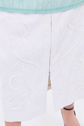 Cucurbita embroidered skirt (White)