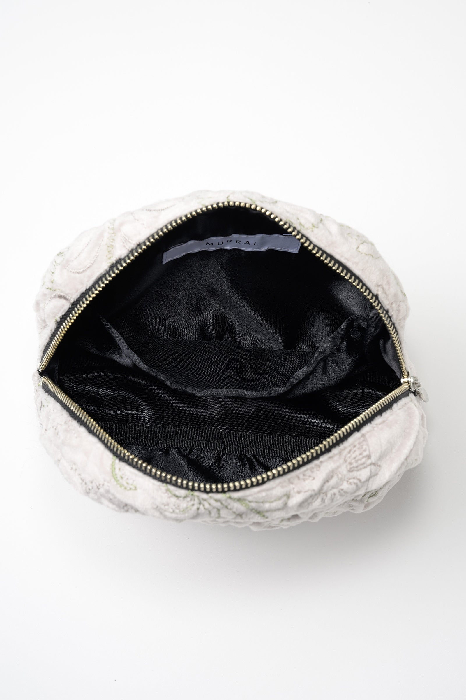 Ice flower embroidery pouch (Ivory)