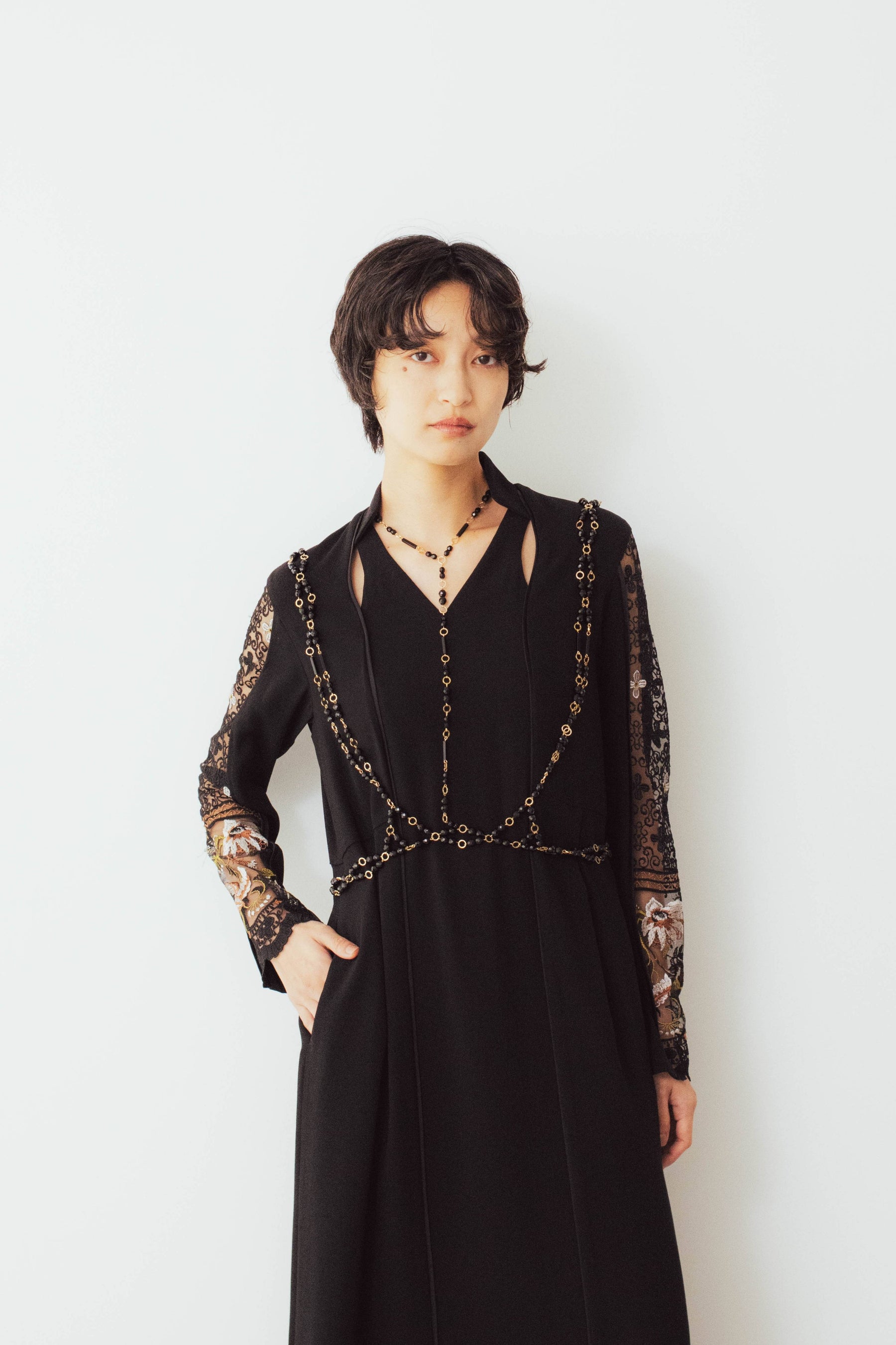 Petal collar lace dress set (Black)