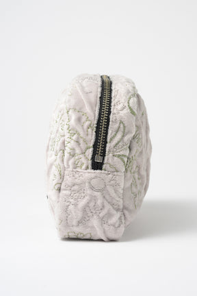 Ice flower embroidery pouch (Ivory)