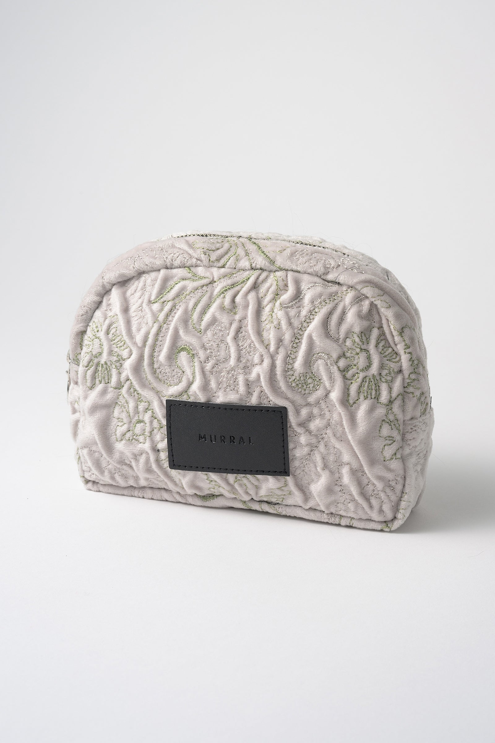 Ice flower embroidery pouch (Ivory)