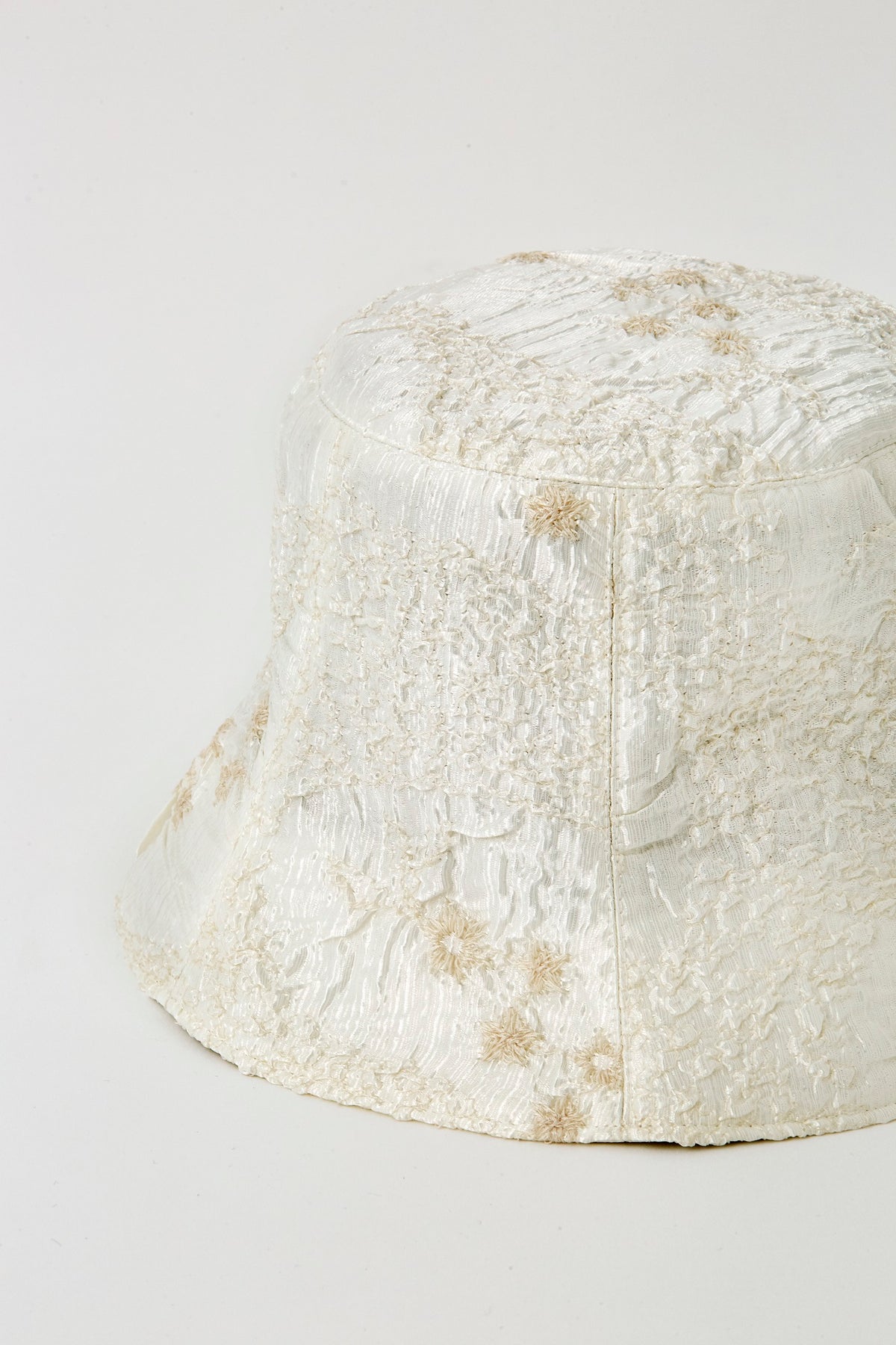 "Inflate" bucket hat (White)