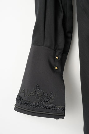 Framed embroidery wrap shirt (Black)