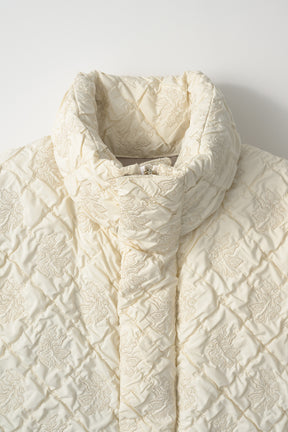 Dahlia shrinking embroidery down jacket (Ivory)