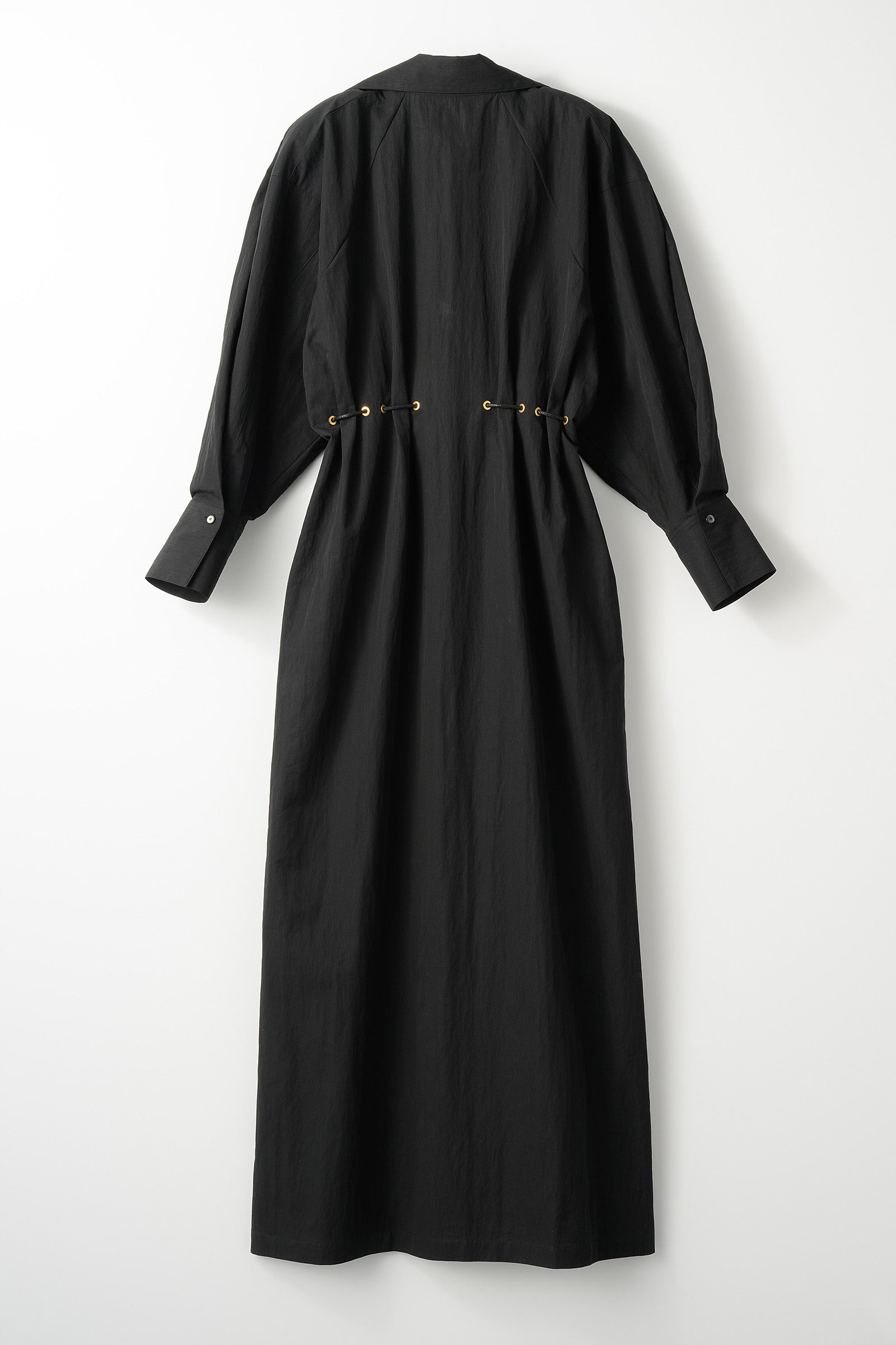 "DEAR" shirt dress (Black)