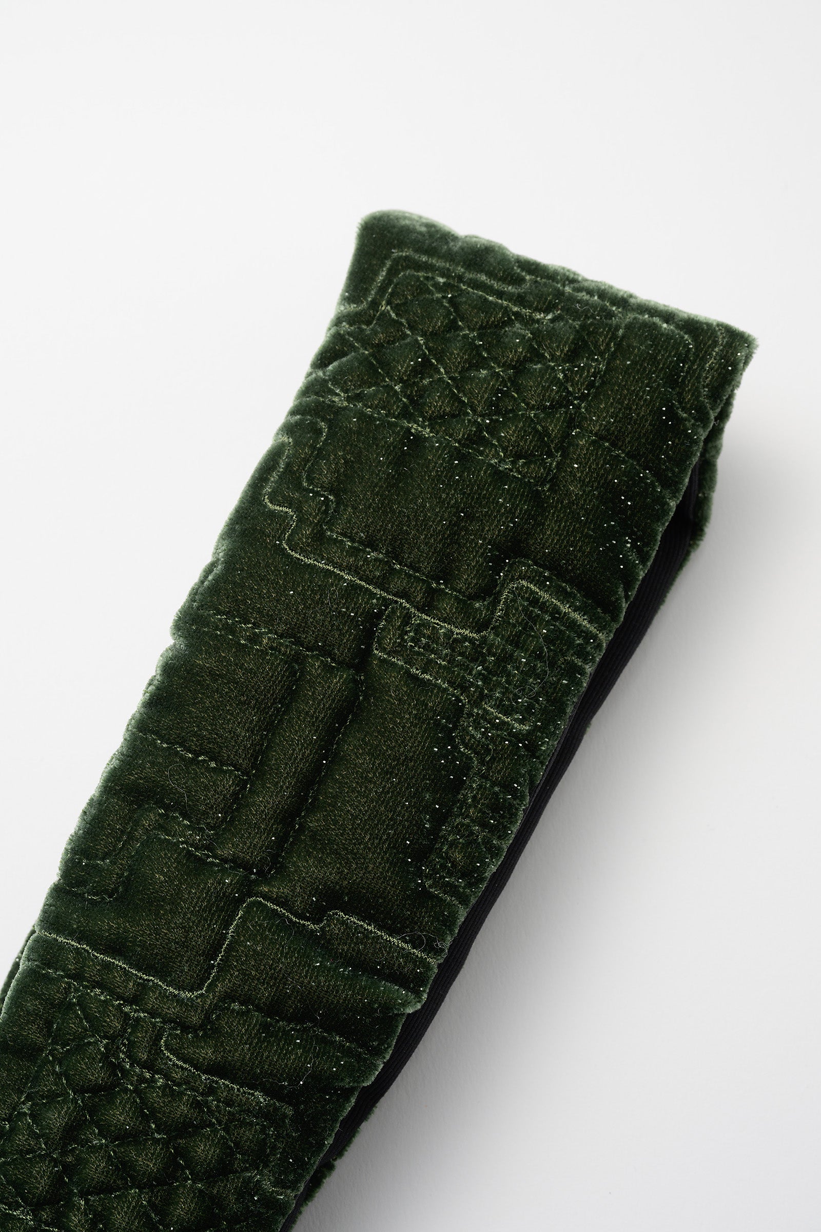 Symbolic embroidery velvet headband (Green)