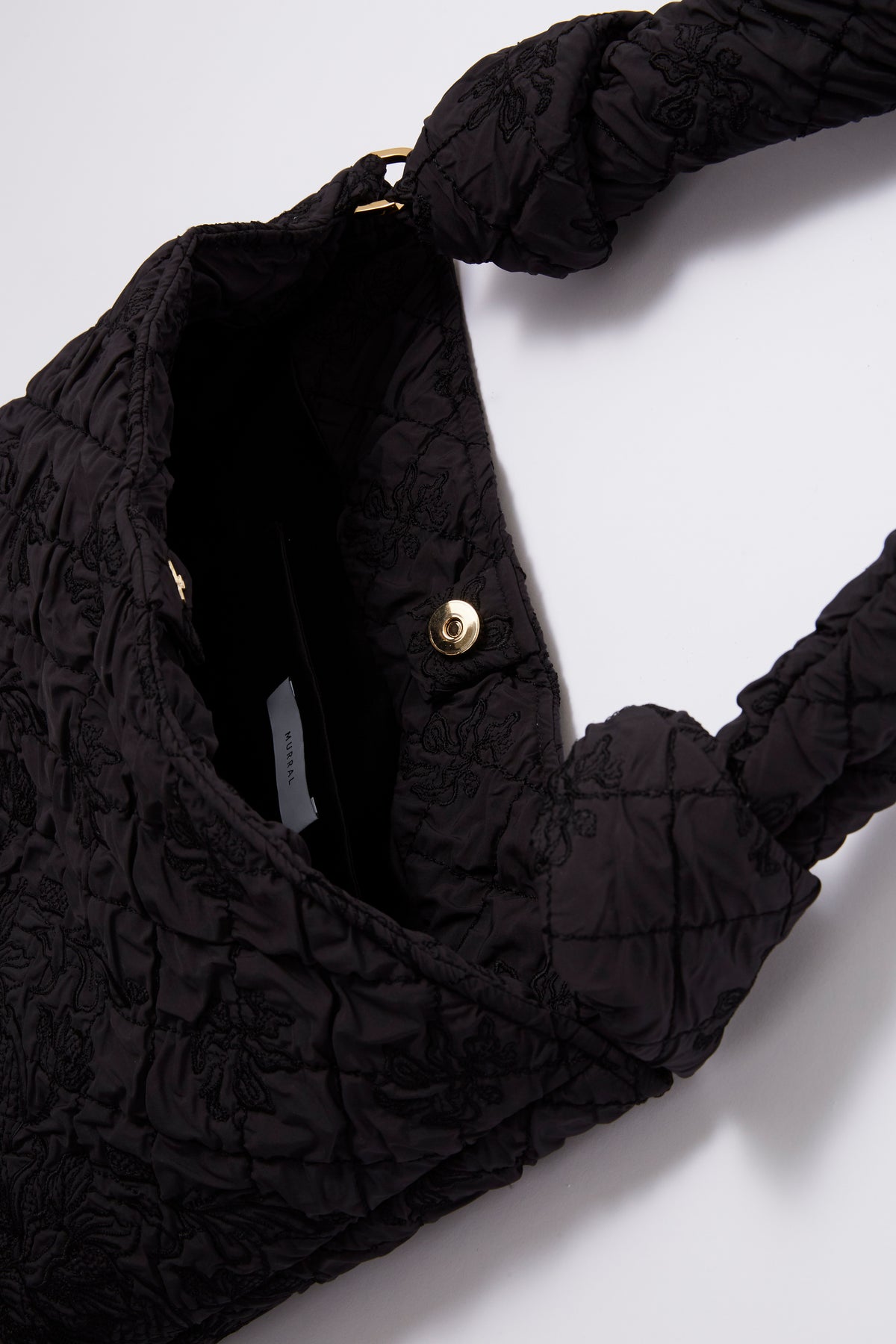 Dahlia shrinking embroidery bag (Black)