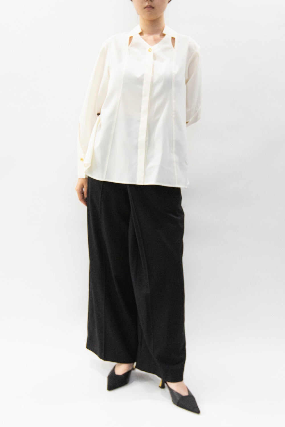 MURRAL Cross cut shirt (Ivory)