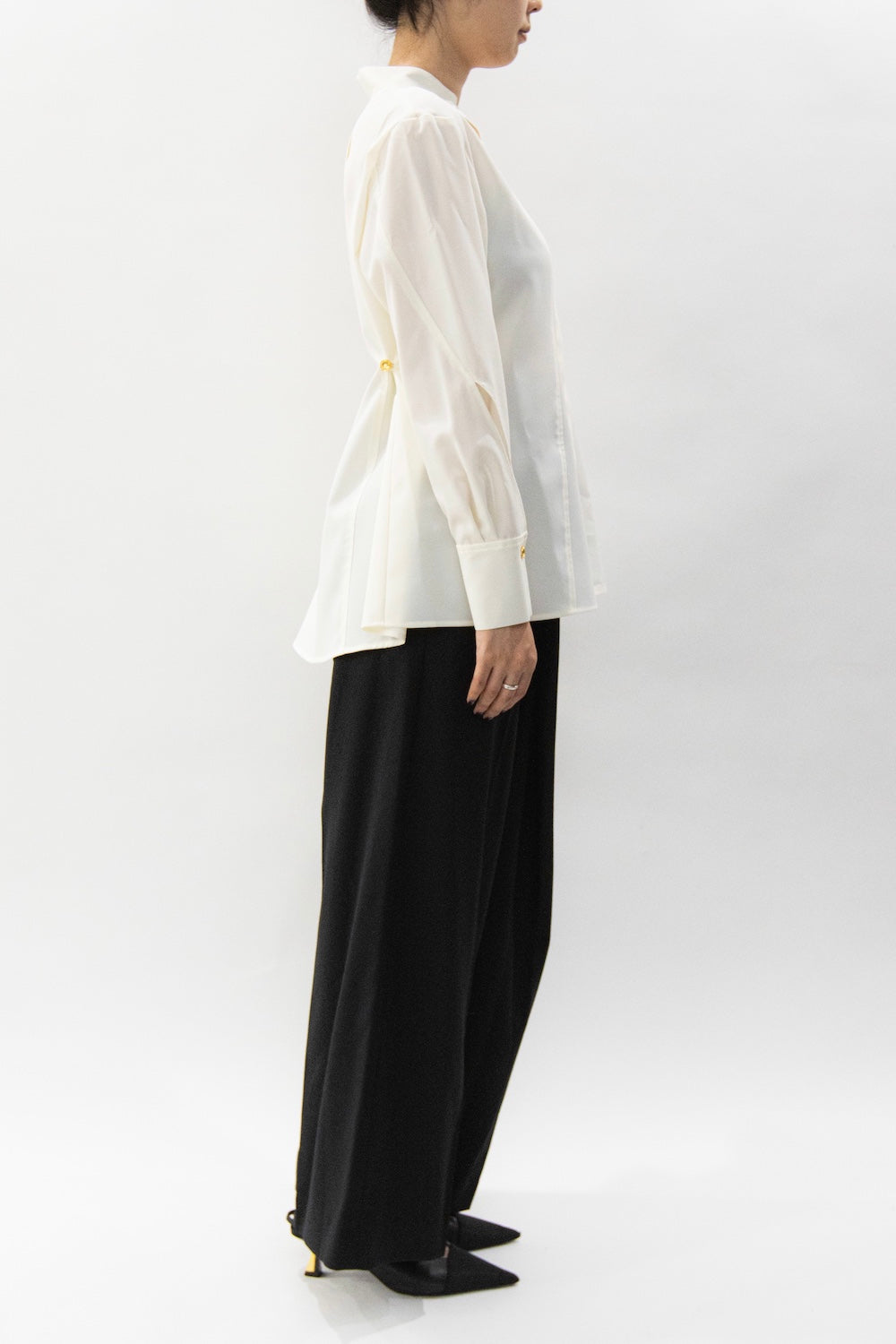 MURRAL Cross cut shirt (Ivory)