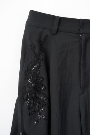 Veil embroidered layered slacks (Black)