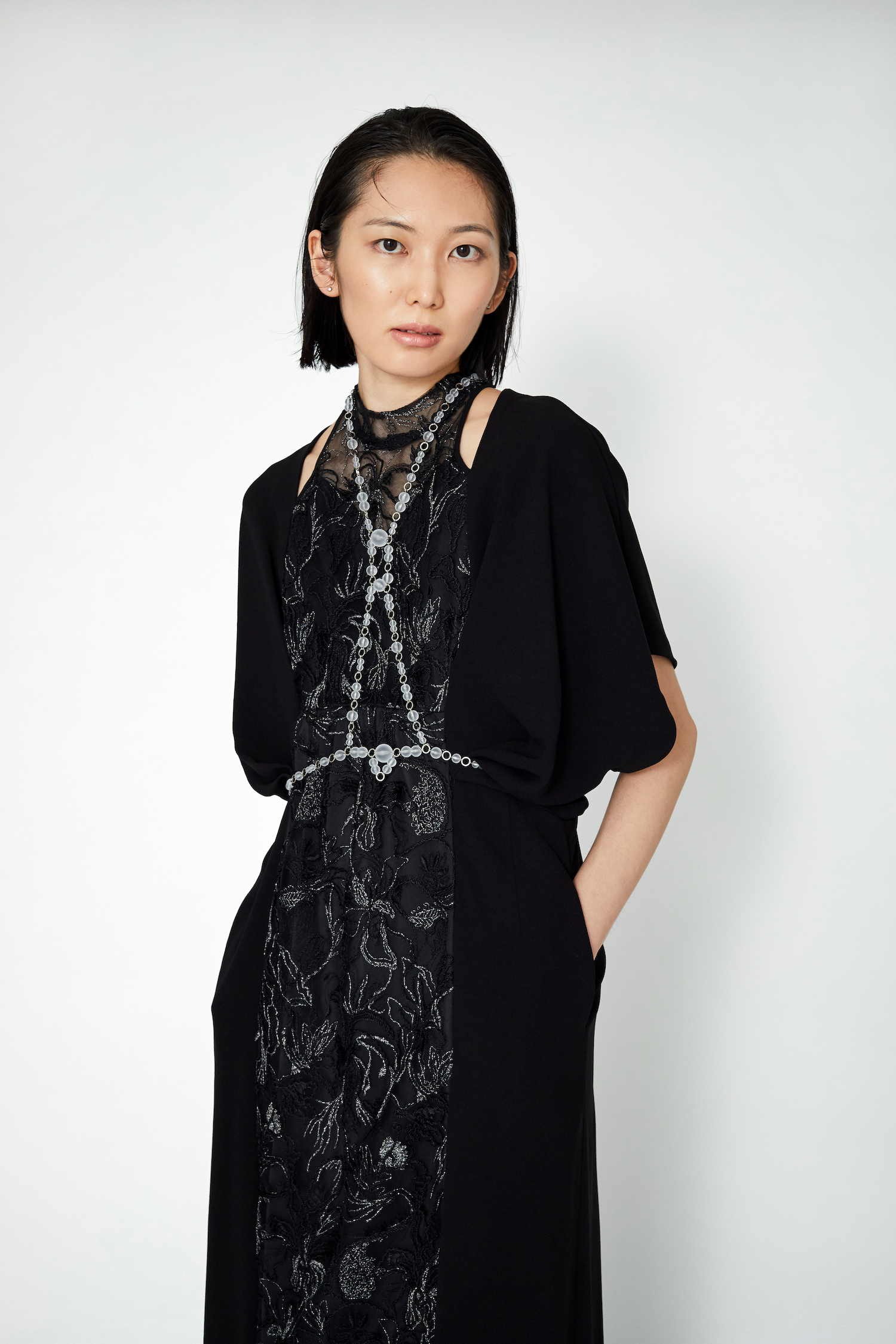 Seem flower lace dress (Black)