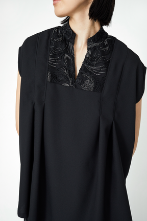 Seem flower lace tops (Black)