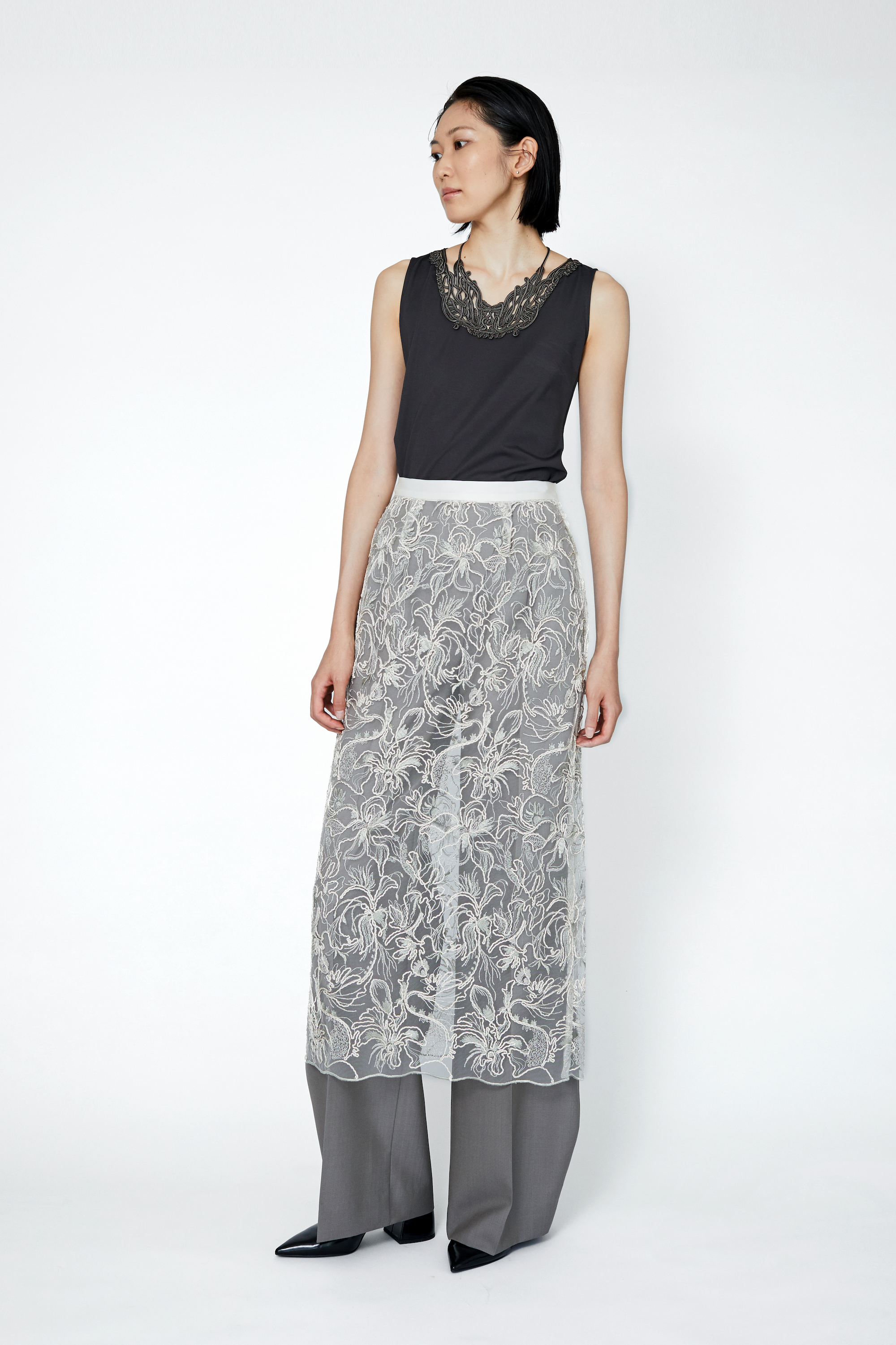 Seem flower lace skirt (Ivory) Seem flower lace skirt (Ivory)