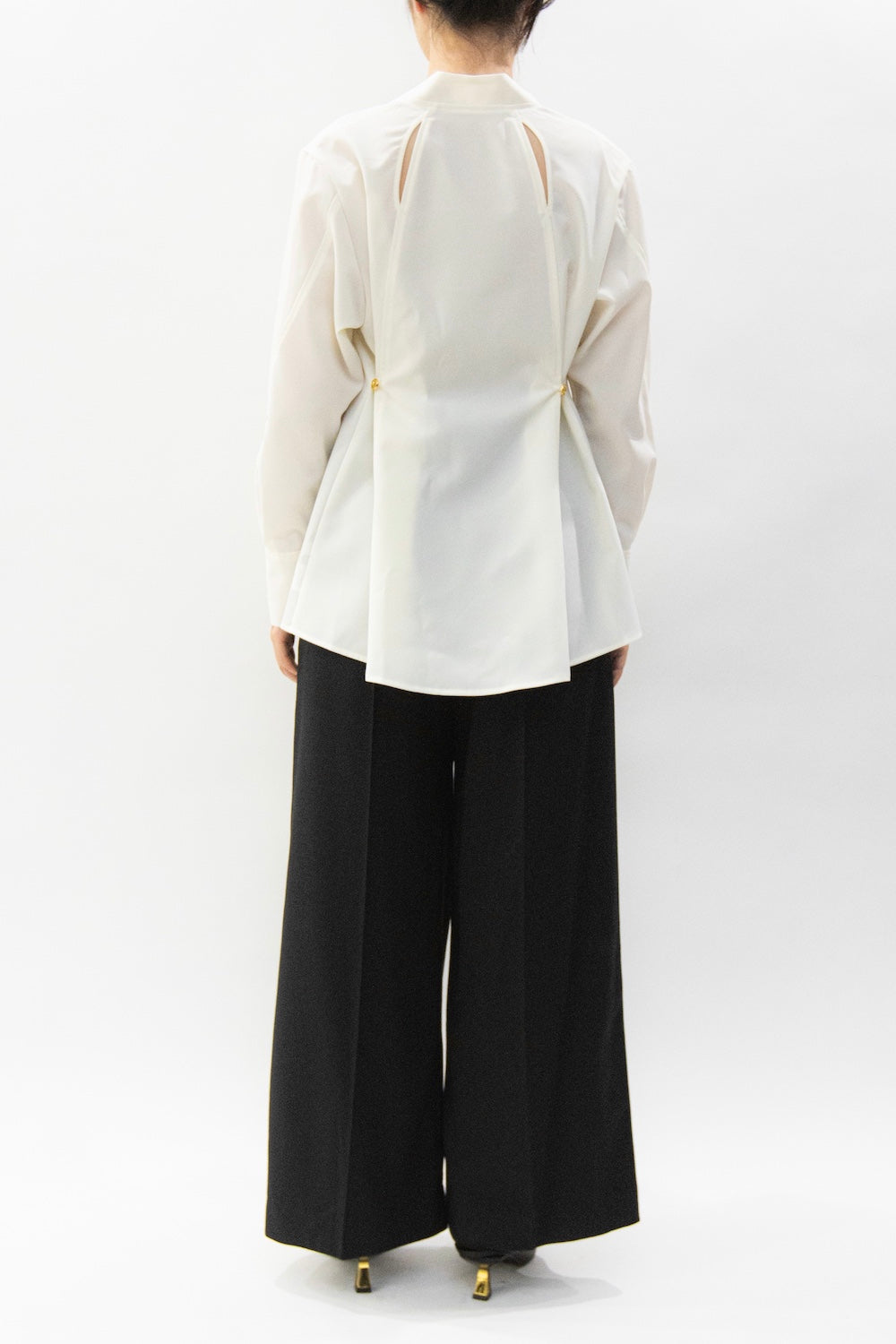 MURRAL Cross cut shirt (Ivory)