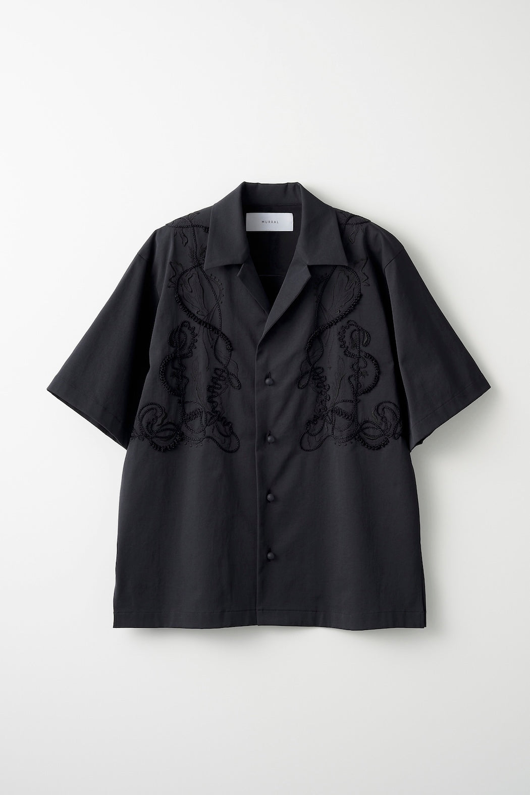 Cucurbita embroidered shirt (Black)