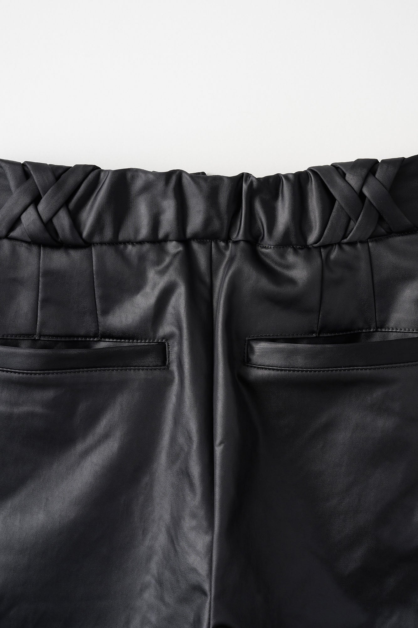 Ivy half slacks (Black)
