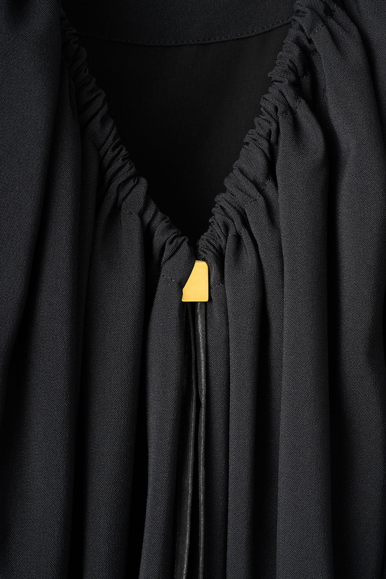 Blumenbachia dress (Black)