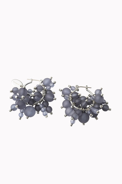 4点、ヒアル2点、アンテグラール、プレミエ Grain pierced earring (Black)