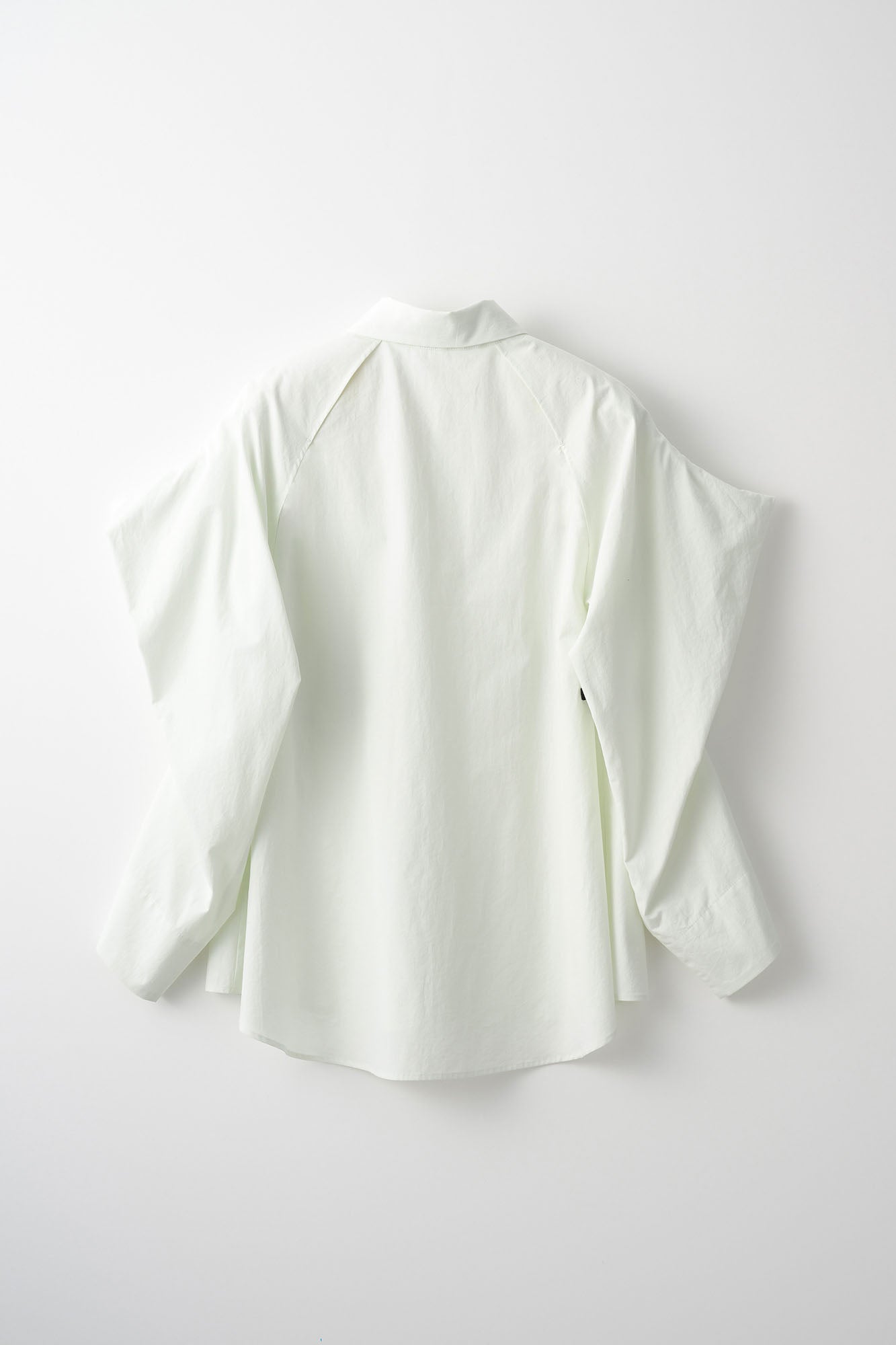 Trillium embroidered shirt (Pale mint)
