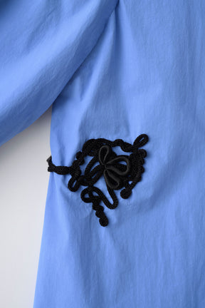 Trillium embroidered shirt (Blue)
