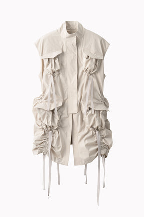 Sleeveless gathered military jacket (Light gray)