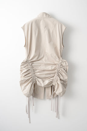 Sleeveless gathered military jacket (Light gray)