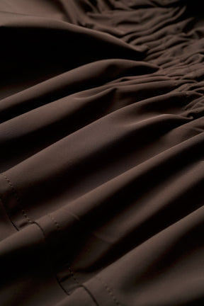 Sleeveless gathered military jacket (Brown)