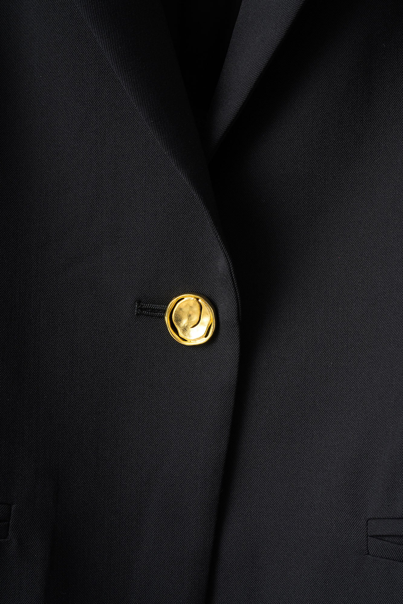 Slit sleeve lace jacket (Black)