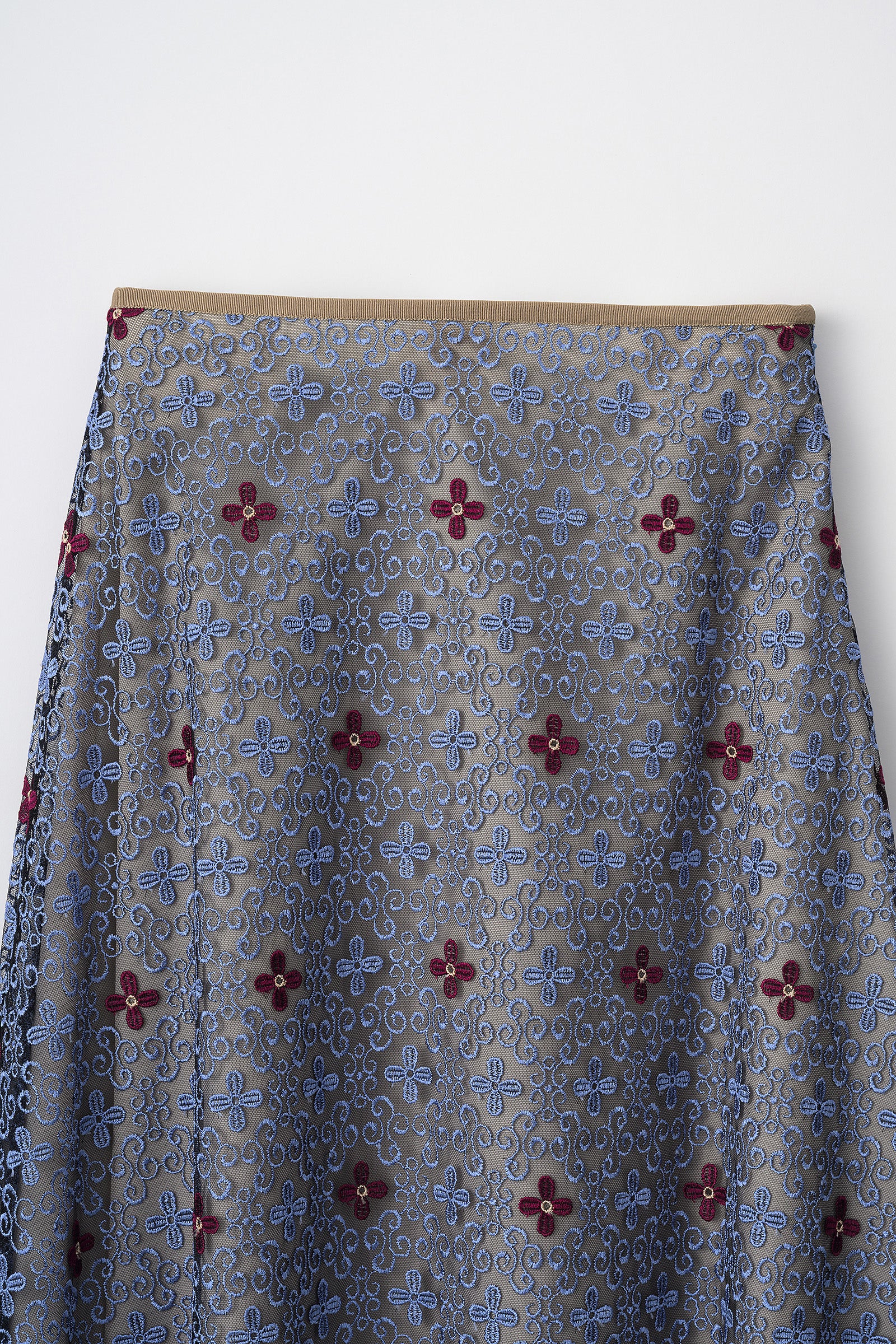 Everlasting embroidery lace skirt (Blue)