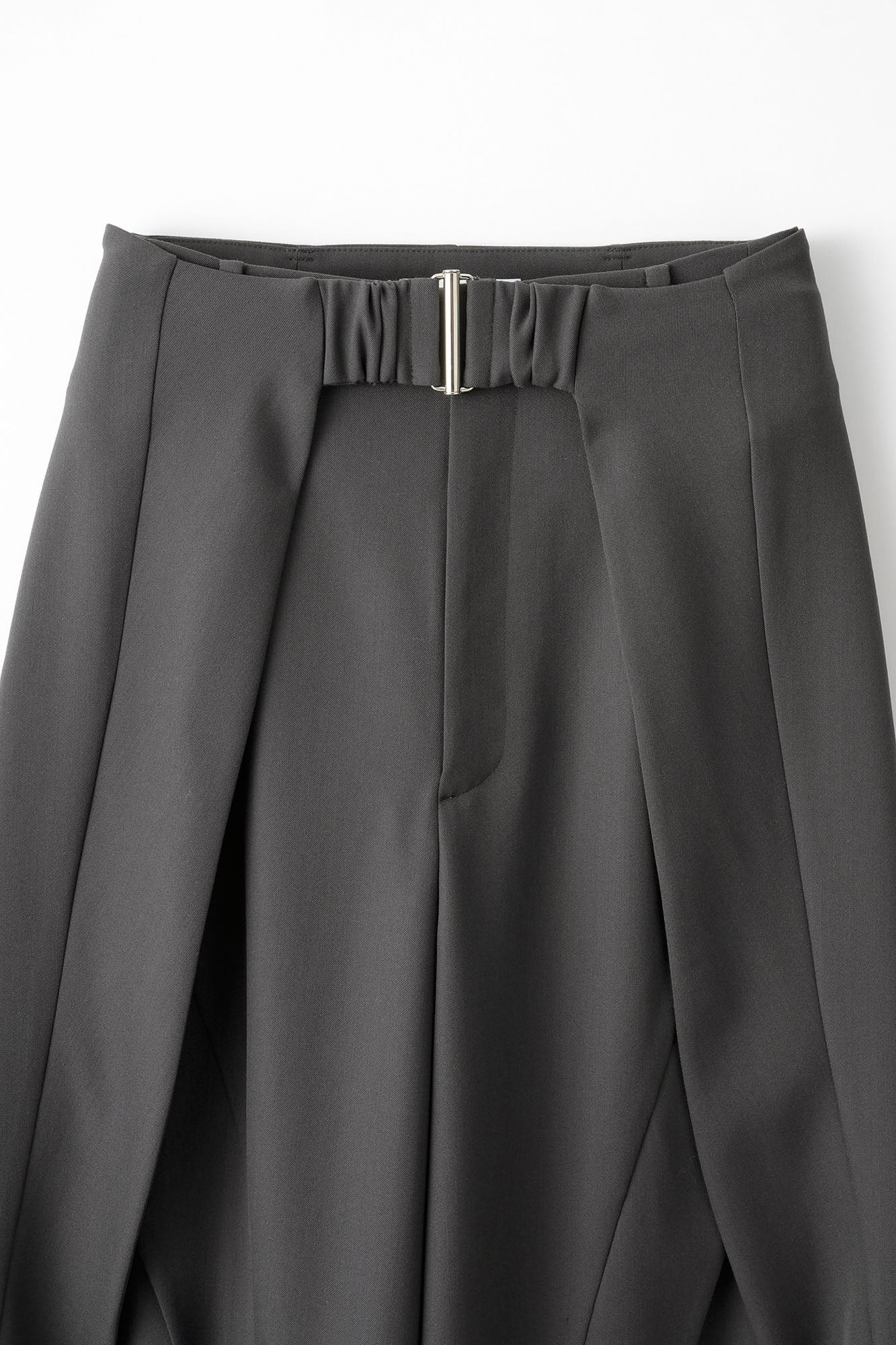 Tears flower lace slacks (Gray)