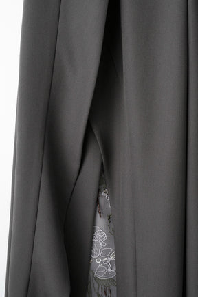 Tears flower lace slacks (Gray)