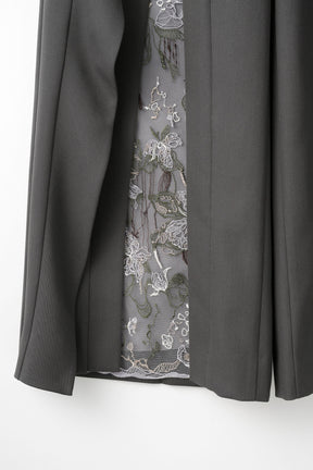 Tears flower lace slacks (Gray)