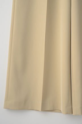 Patchwork embroidered slacks (Beige)